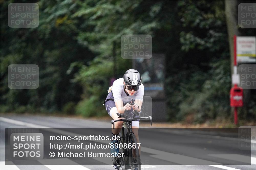 14.09.2025 - Stadtparktriathlon Michael Burmester http://msf.ph/oto/8908667 14.09.2025 09:39:45 Radfahren 471 meine-sportfotos.de