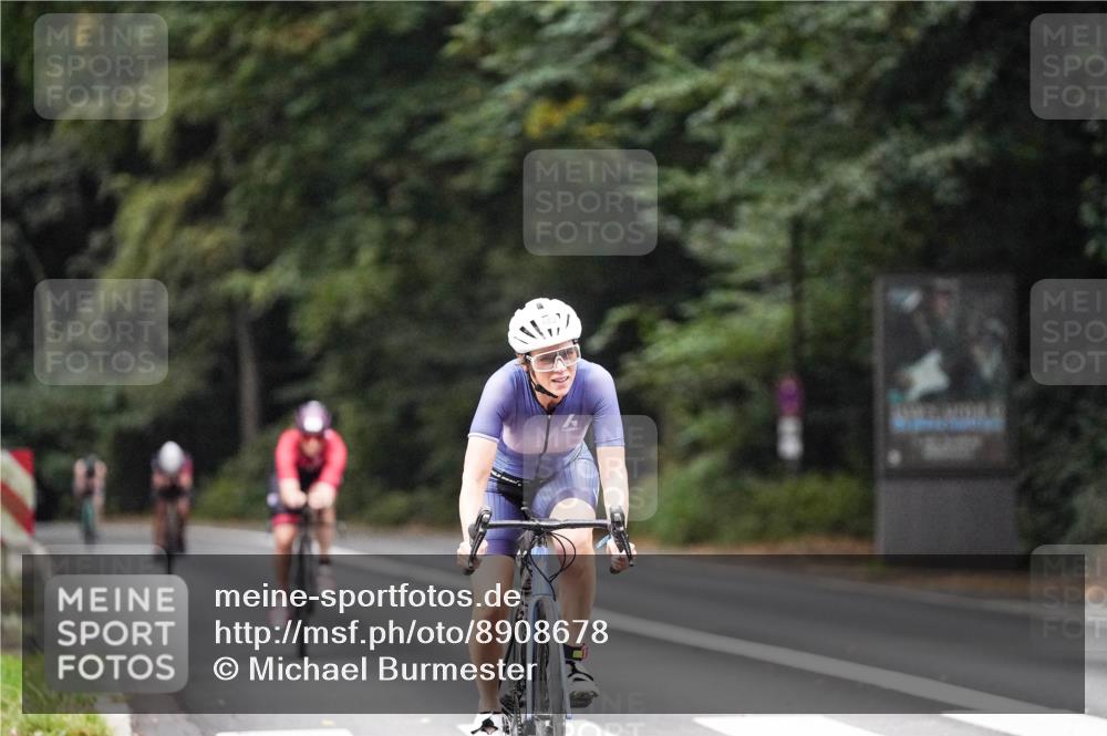 14.09.2025 - Stadtparktriathlon Michael Burmester http://msf.ph/oto/8908678 14.09.2025 09:40:09 Radfahren 454, 464, 482 meine-sportfotos.de