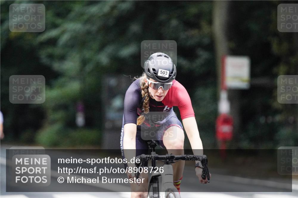 14.09.2025 - Stadtparktriathlon Michael Burmester http://msf.ph/oto/8908726 14.09.2025 09:41:04 Radfahren 420, 452, 469, 472, 503 meine-sportfotos.de