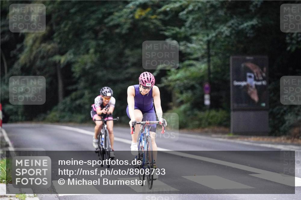 14.09.2025 - Stadtparktriathlon Michael Burmester http://msf.ph/oto/8908733 14.09.2025 09:41:14 Radfahren 439, 459, 469 meine-sportfotos.de