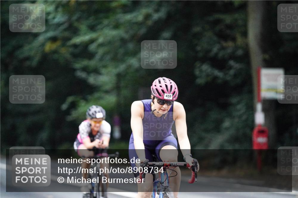 14.09.2025 - Stadtparktriathlon Michael Burmester http://msf.ph/oto/8908734 14.09.2025 09:41:15 Radfahren 439, 459 meine-sportfotos.de