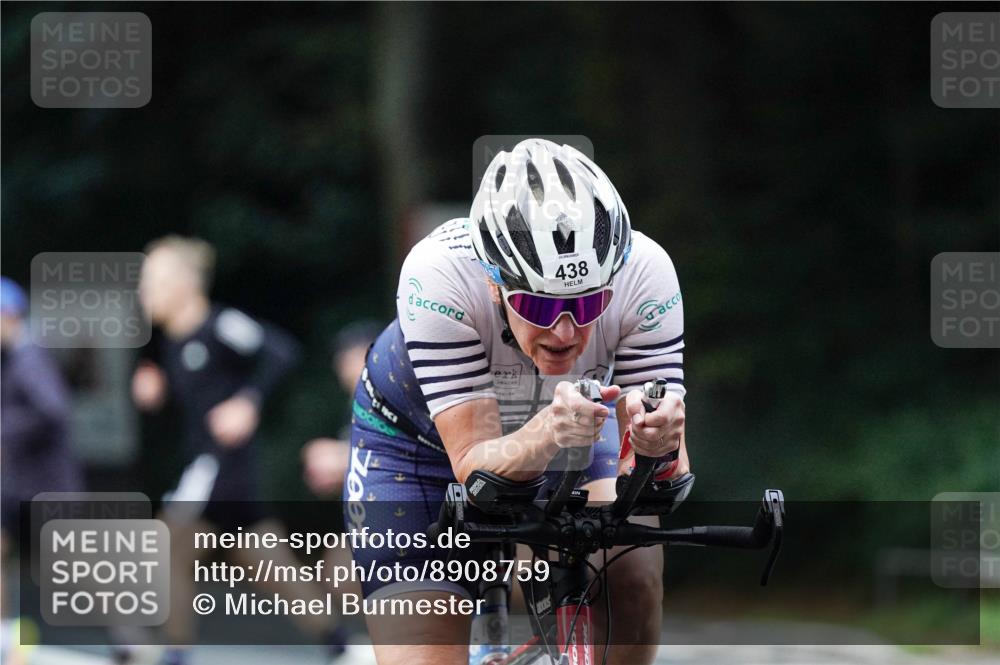 14.09.2025 - Stadtparktriathlon Michael Burmester http://msf.ph/oto/8908759 14.09.2025 09:42:23 Radfahren 438, 460, 479, 492, 497 meine-sportfotos.de