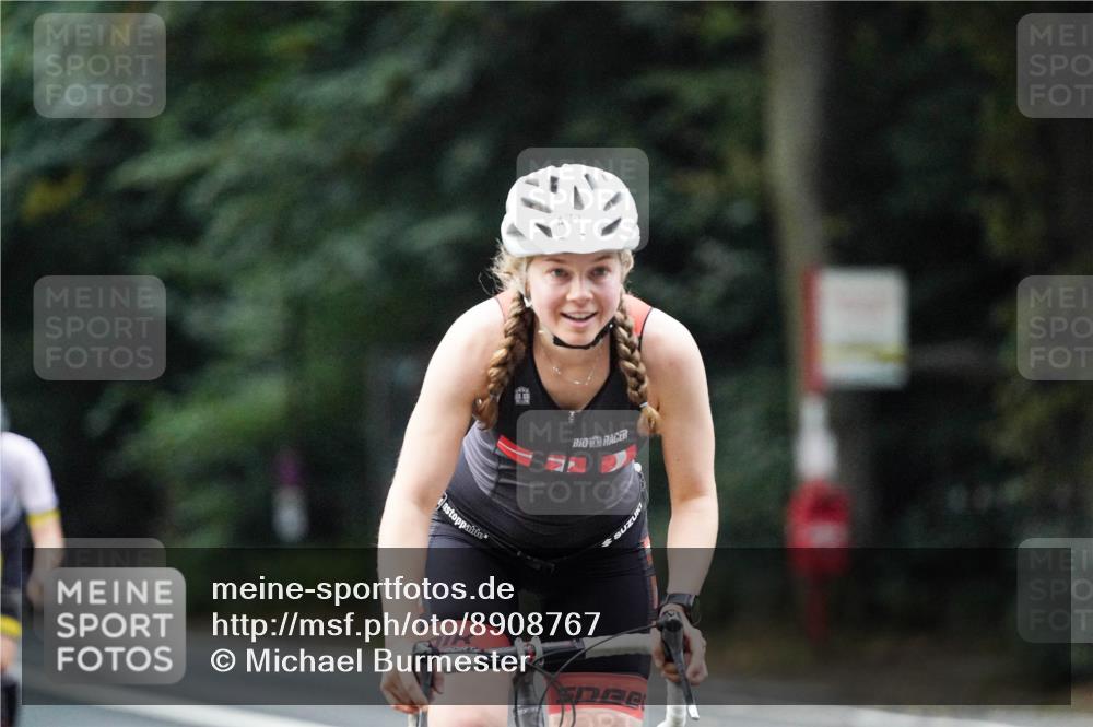 14.09.2025 - Stadtparktriathlon Michael Burmester http://msf.ph/oto/8908767 14.09.2025 09:42:41 Radfahren 445, 463, 466, 477, 478, 487, 506 meine-sportfotos.de
