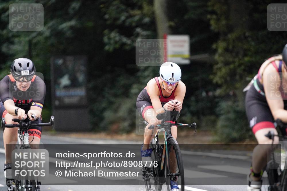 14.09.2025 - Stadtparktriathlon Michael Burmester http://msf.ph/oto/8908776 14.09.2025 09:42:46 Radfahren 445, 463, 466, 477, 478, 506 meine-sportfotos.de