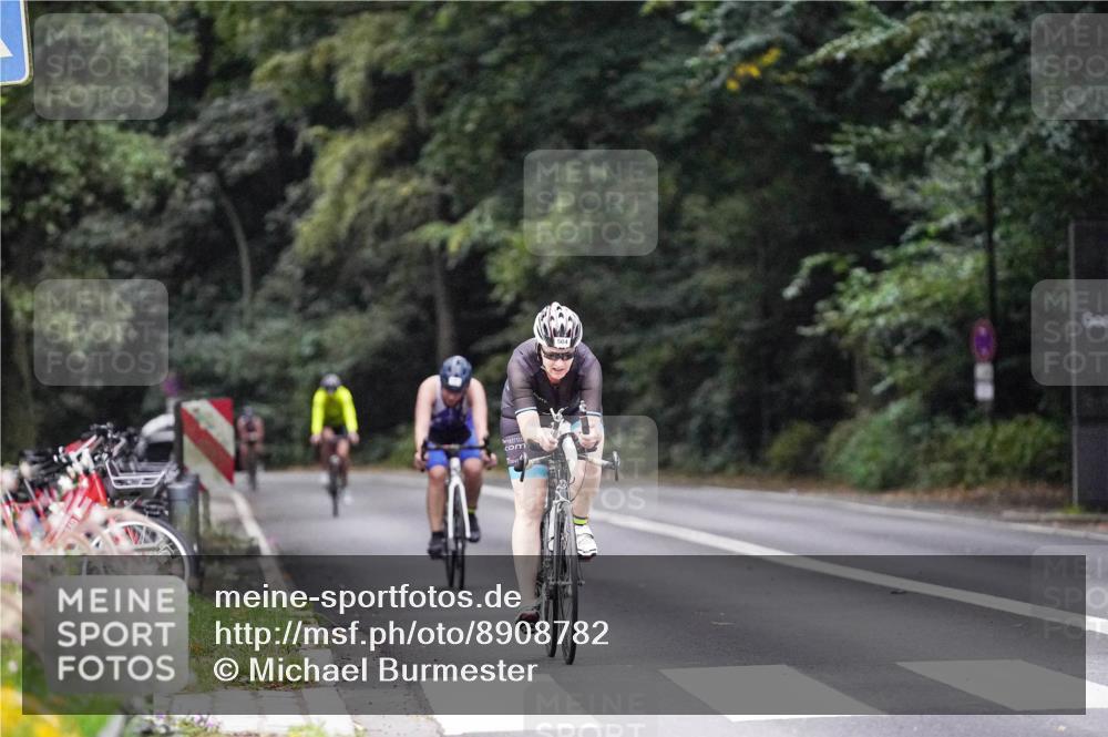 14.09.2025 - Stadtparktriathlon Michael Burmester http://msf.ph/oto/8908782 14.09.2025 09:43:32 Radfahren 456, 494, 504 meine-sportfotos.de