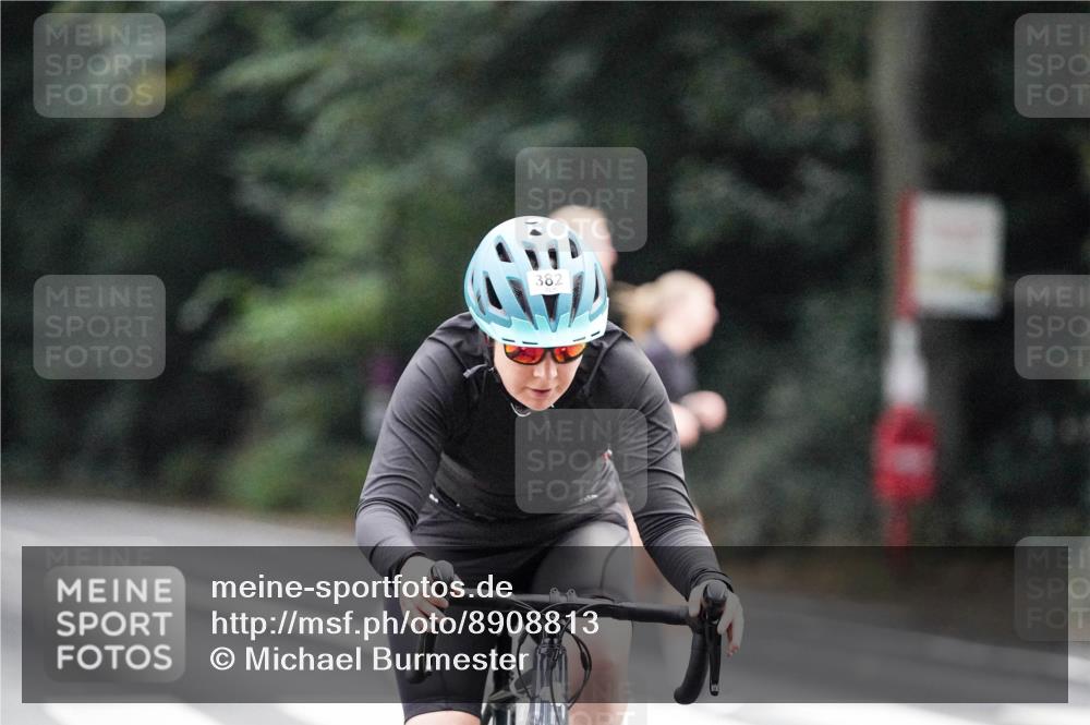 14.09.2025 - Stadtparktriathlon Michael Burmester http://msf.ph/oto/8908813 14.09.2025 09:46:44 Radfahren 382, 471, 499 meine-sportfotos.de