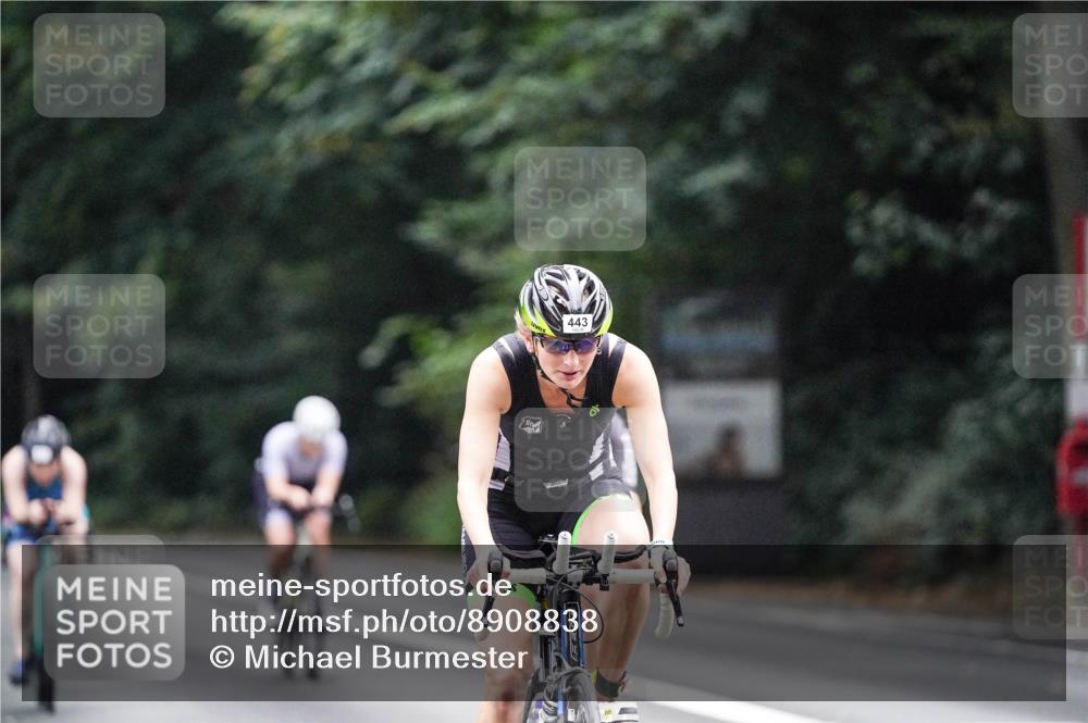 14.09.2025 - Stadtparktriathlon Michael Burmester http://msf.ph/oto/8908838 14.09.2025 09:47:32 Radfahren 443, 447, 475, 481, 486, 495 meine-sportfotos.de