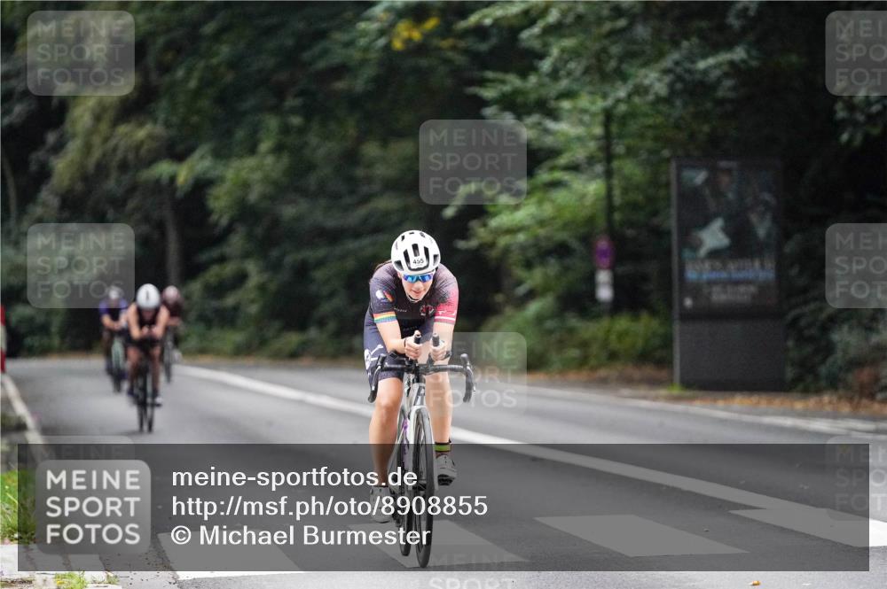 14.09.2025 - Stadtparktriathlon Michael Burmester http://msf.ph/oto/8908855 14.09.2025 09:48:05 Radfahren 442, 455, 469, 548, 564 meine-sportfotos.de