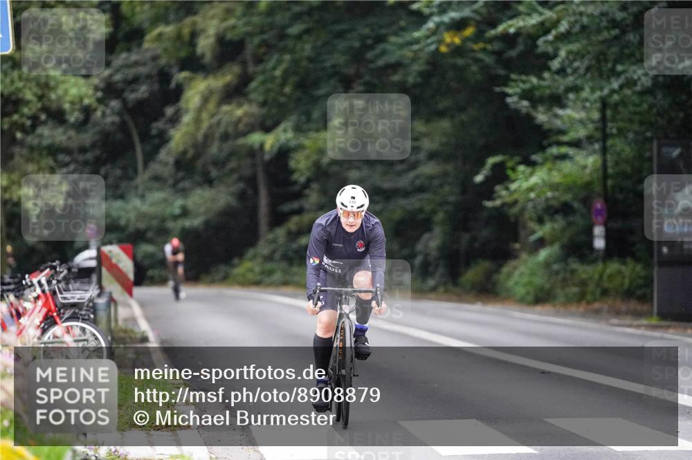 14.09.2025 - Stadtparktriathlon Michael Burmester http://msf.ph/oto/8908879 14.09.2025 09:48:43 Radfahren 440, 554 meine-sportfotos.de