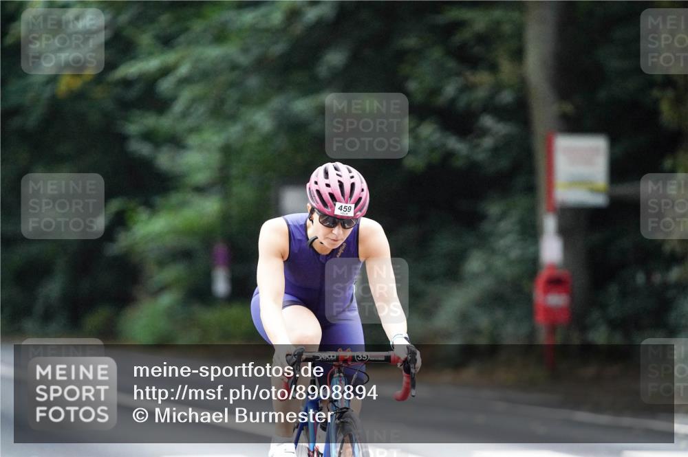 14.09.2025 - Stadtparktriathlon Michael Burmester http://msf.ph/oto/8908894 14.09.2025 09:49:20 Radfahren 459 meine-sportfotos.de