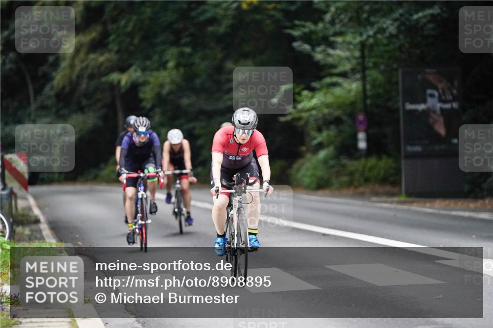 14.09.2025 - Stadtparktriathlon Michael Burmester http://msf.ph/oto/8908895 14.09.2025 09:50:33 Radfahren 465, 477, 537, 545, 547 meine-sportfotos.de