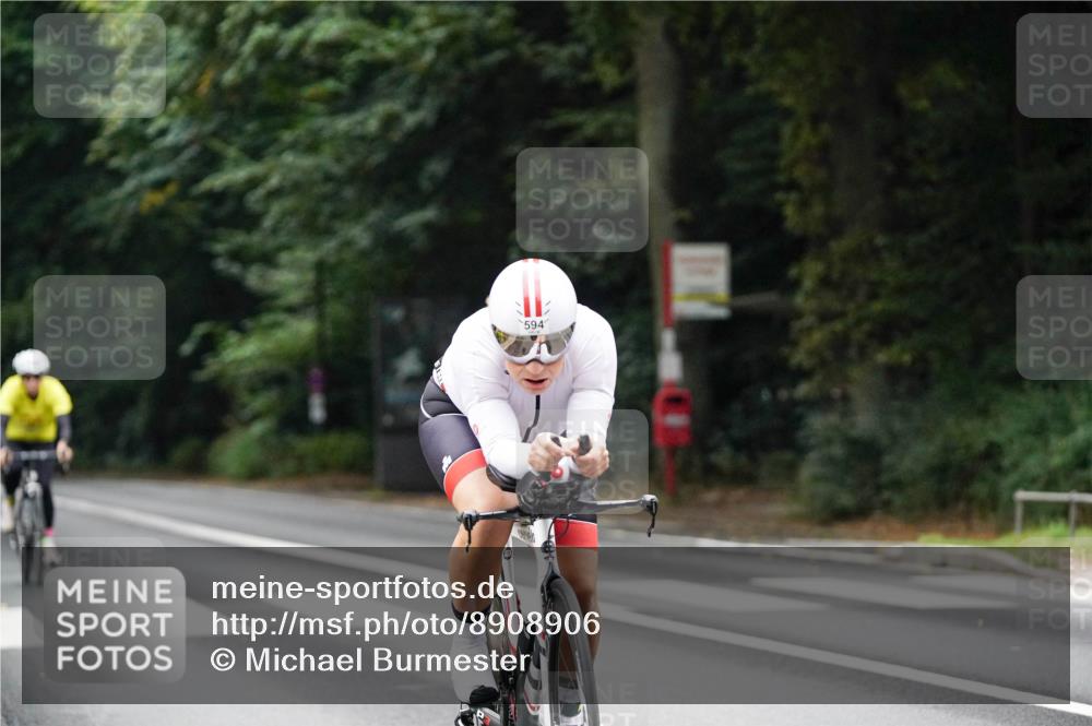 14.09.2025 - Stadtparktriathlon Michael Burmester http://msf.ph/oto/8908906 14.09.2025 09:50:50 Radfahren 498, 594, 604, 610 meine-sportfotos.de