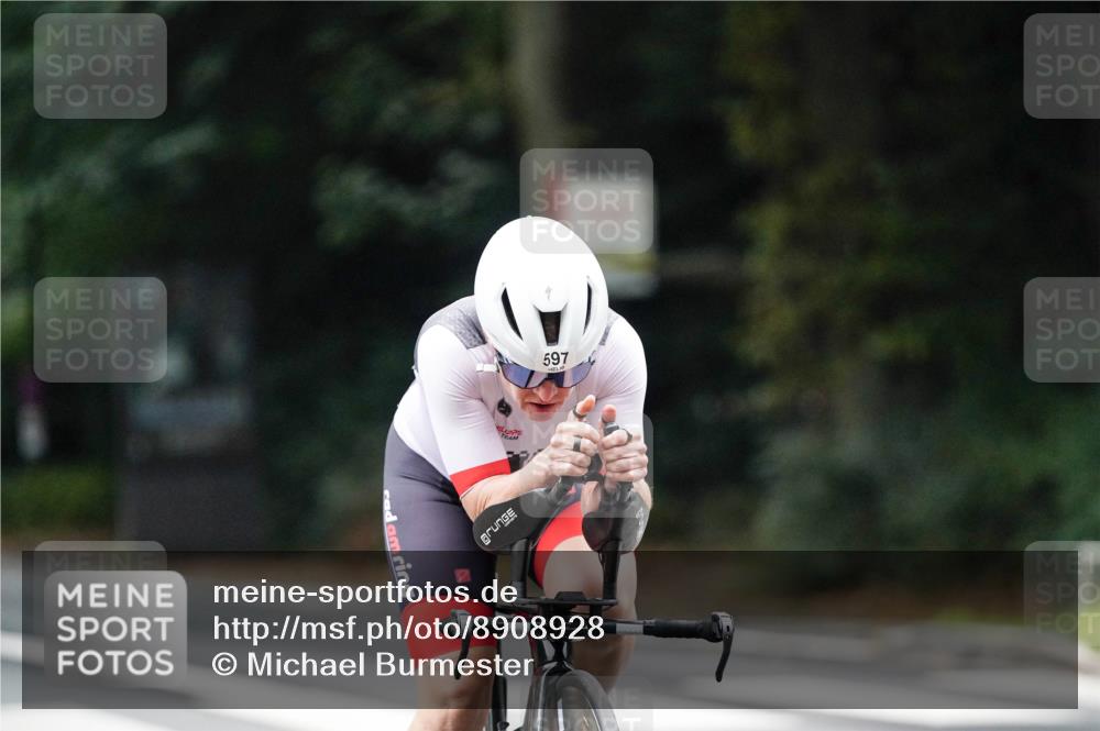 14.09.2025 - Stadtparktriathlon Michael Burmester http://msf.ph/oto/8908928 14.09.2025 09:51:18 Radfahren 597 meine-sportfotos.de