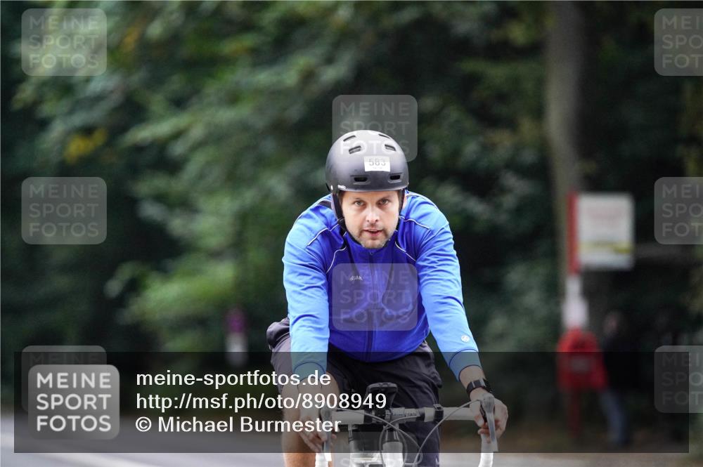 14.09.2025 - Stadtparktriathlon Michael Burmester http://msf.ph/oto/8908949 14.09.2025 09:52:03 Radfahren 456, 541, 583 meine-sportfotos.de