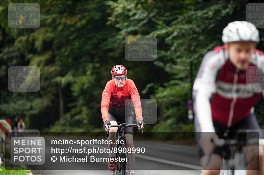 14.09.2025 - Stadtparktriathlon Michael Burmester http://msf.ph/oto/8908990 14.09.2025 09:53:22 Radfahren 550, 591, 614, 618 meine-sportfotos.de