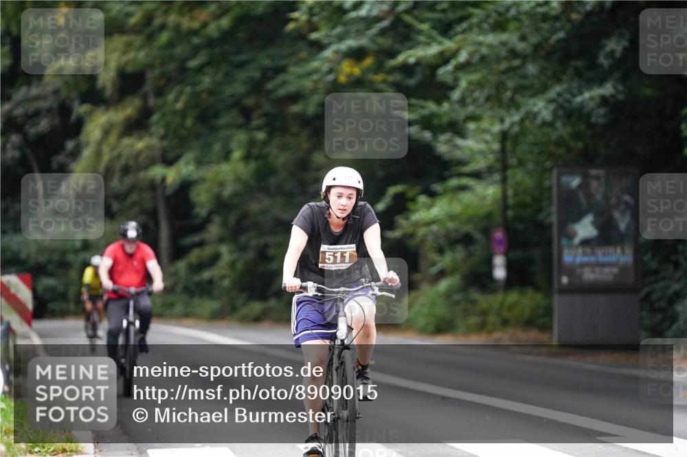 14.09.2025 - Stadtparktriathlon Michael Burmester http://msf.ph/oto/8909015 14.09.2025 09:54:04 Radfahren 511, 587, 598, 607 meine-sportfotos.de