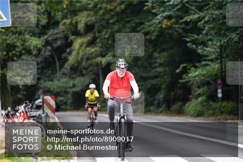 14.09.2025 - Stadtparktriathlon Michael Burmester http://msf.ph/oto/8909017 14.09.2025 09:54:06 Radfahren 511, 598, 607 meine-sportfotos.de