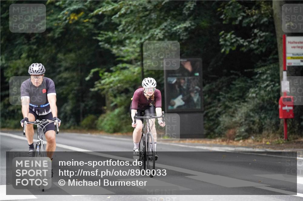 14.09.2025 - Stadtparktriathlon Michael Burmester http://msf.ph/oto/8909033 14.09.2025 09:54:37 Radfahren 514, 525, 548, 551, 565 meine-sportfotos.de