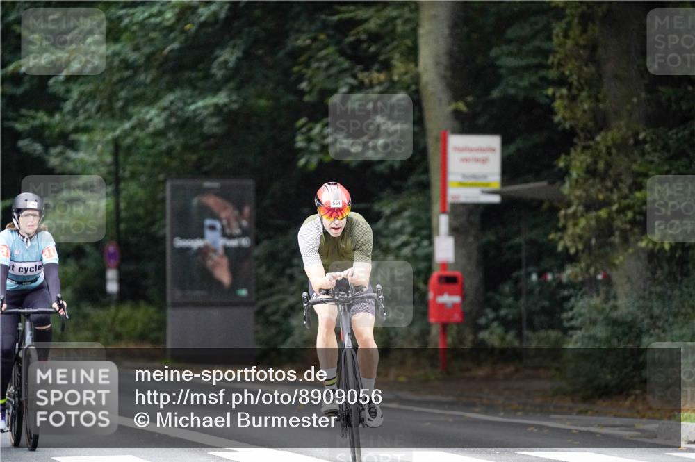 14.09.2025 - Stadtparktriathlon Michael Burmester http://msf.ph/oto/8909056 14.09.2025 09:55:08 Radfahren 509, 530, 554, 555, 571, 573, 578, 602 meine-sportfotos.de