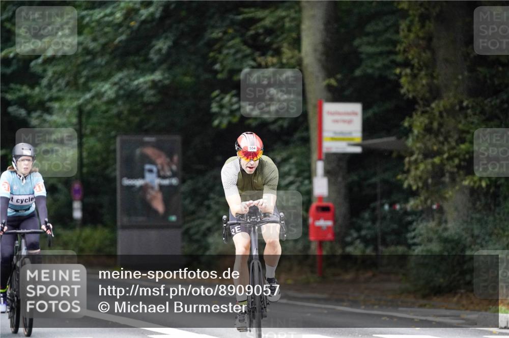 14.09.2025 - Stadtparktriathlon Michael Burmester http://msf.ph/oto/8909057 14.09.2025 09:55:08 Radfahren 509, 530, 554, 555, 571, 573, 578, 602 meine-sportfotos.de