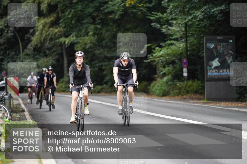 14.09.2025 - Stadtparktriathlon Michael Burmester http://msf.ph/oto/8909063 14.09.2025 09:55:12 Radfahren 509, 530, 532, 534, 536, 554, 571, 573, 578, 592, 602 meine-sportfotos.de