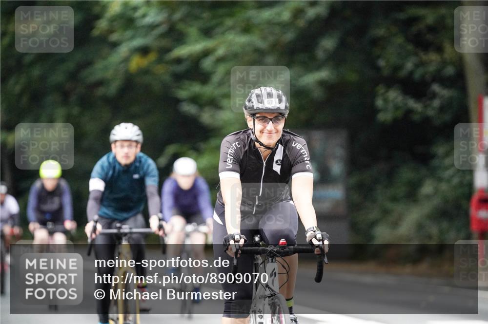 14.09.2025 - Stadtparktriathlon Michael Burmester http://msf.ph/oto/8909070 14.09.2025 09:55:17 Radfahren 458, 509, 532, 534, 536, 571, 573, 578, 592, 602 meine-sportfotos.de