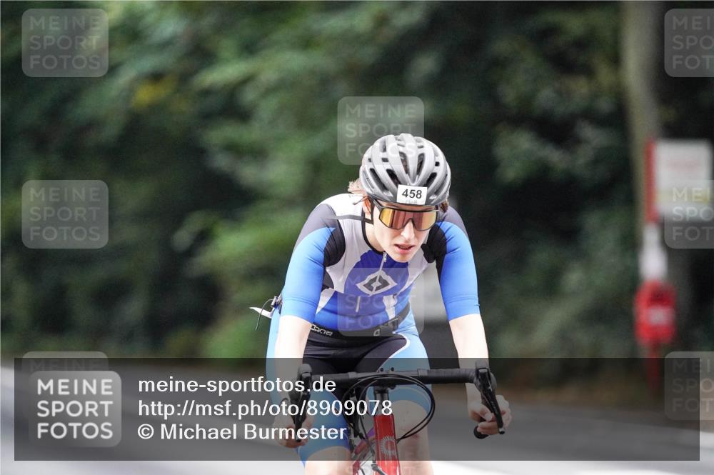 14.09.2025 - Stadtparktriathlon Michael Burmester http://msf.ph/oto/8909078 14.09.2025 09:55:25 Radfahren 450, 458, 534, 536, 546, 557 meine-sportfotos.de