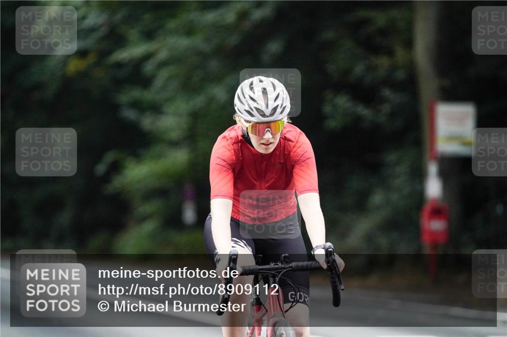 14.09.2025 - Stadtparktriathlon Michael Burmester http://msf.ph/oto/8909112 14.09.2025 09:56:19 Radfahren 531, 566, 615 meine-sportfotos.de