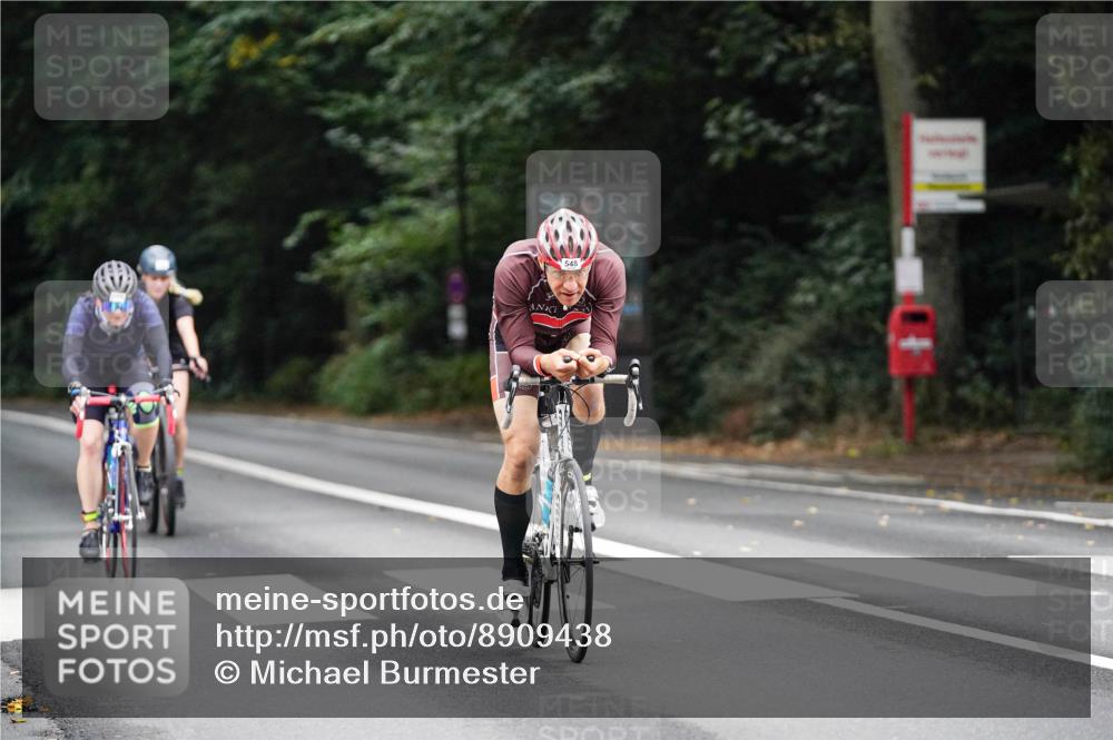 14.09.2025 - Stadtparktriathlon Michael Burmester http://msf.ph/oto/8909438 14.09.2025 10:07:32 Radfahren 524, 537, 545, 548 meine-sportfotos.de