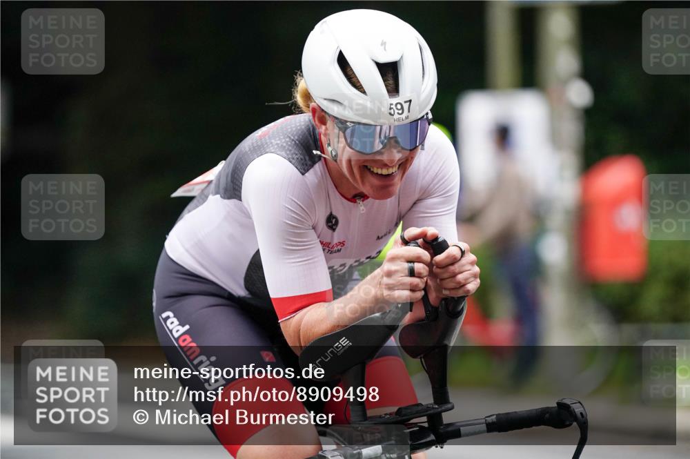 14.09.2025 - Stadtparktriathlon Michael Burmester http://msf.ph/oto/8909498 14.09.2025 10:09:21 Radfahren 518, 555, 573, 595, 597, 606 meine-sportfotos.de