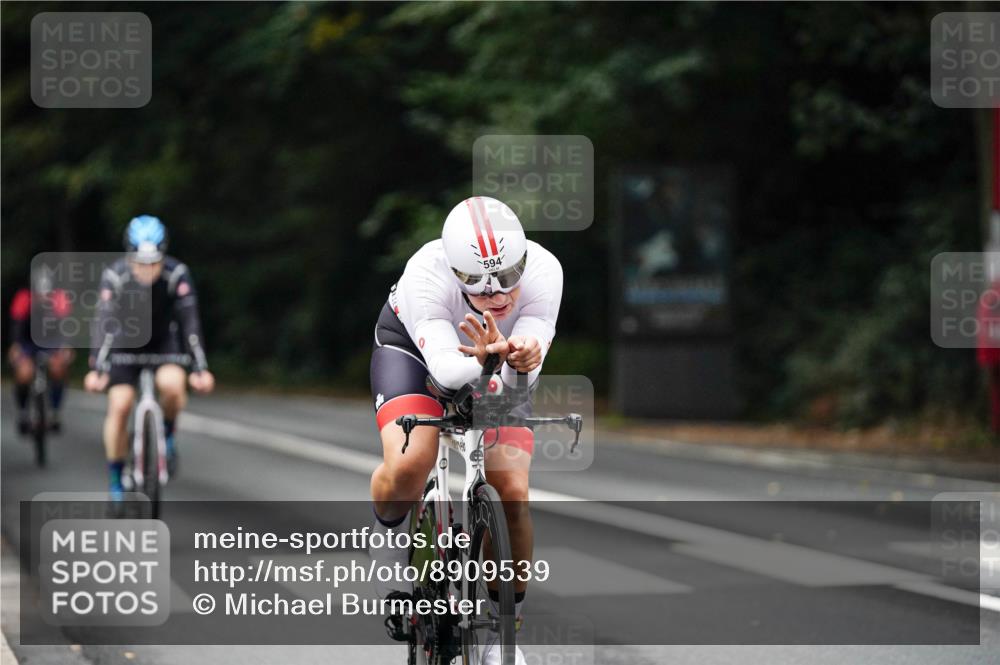 14.09.2025 - Stadtparktriathlon Michael Burmester http://msf.ph/oto/8909539 14.09.2025 10:10:22 Radfahren 544, 561, 577, 594 meine-sportfotos.de
