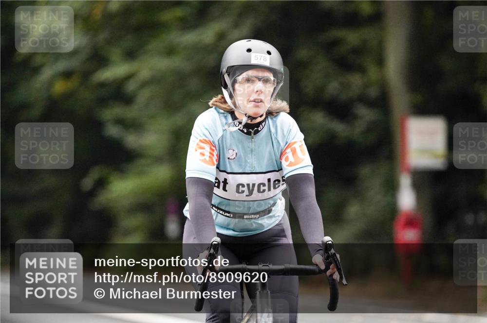 14.09.2025 - Stadtparktriathlon Michael Burmester http://msf.ph/oto/8909620 14.09.2025 10:13:15 Radfahren 522, 562, 578, 586, 610 meine-sportfotos.de
