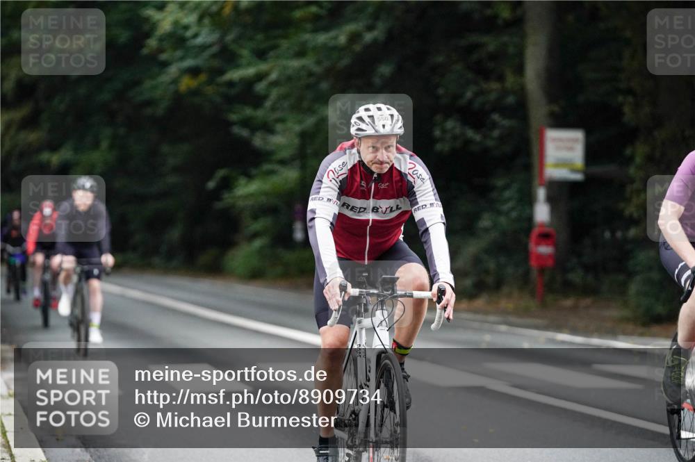 14.09.2025 - Stadtparktriathlon Michael Burmester http://msf.ph/oto/8909734 14.09.2025 10:16:39 Radfahren 513, 550, 585, 588, 614, 615, 629 meine-sportfotos.de