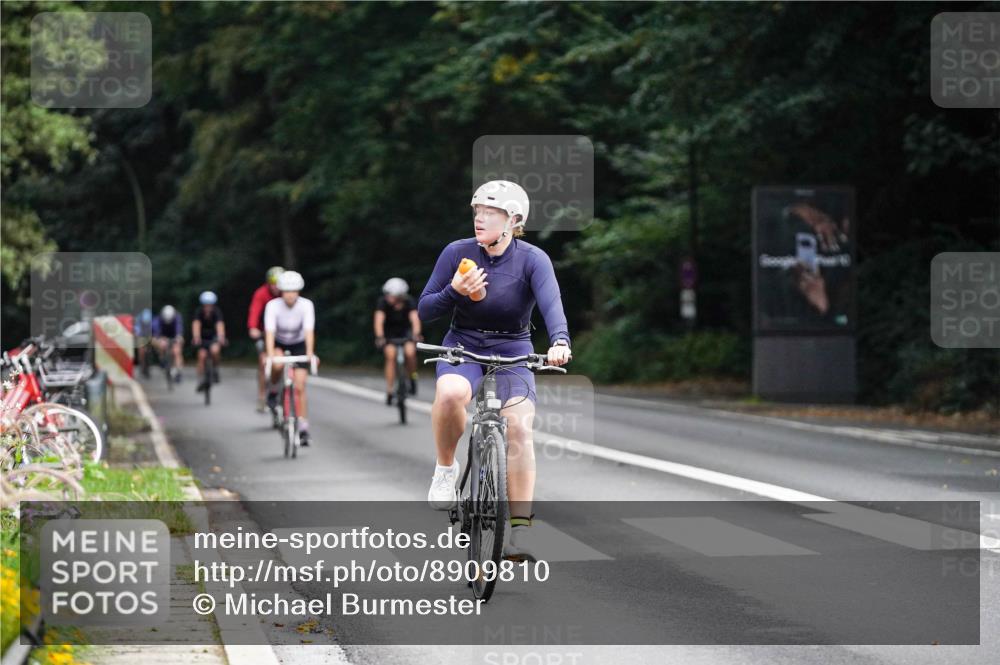 14.09.2025 - Stadtparktriathlon Michael Burmester http://msf.ph/oto/8909810 14.09.2025 10:20:38 Radfahren 547, 620, 628, 685, 688, 702, 710 meine-sportfotos.de