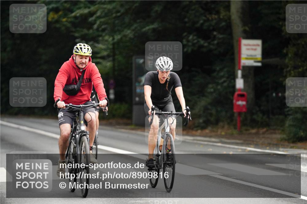 14.09.2025 - Stadtparktriathlon Michael Burmester http://msf.ph/oto/8909816 14.09.2025 10:20:43 Radfahren 532, 610, 620, 628, 685, 688, 702, 710 meine-sportfotos.de