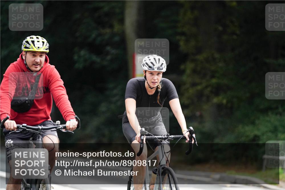 14.09.2025 - Stadtparktriathlon Michael Burmester http://msf.ph/oto/8909817 14.09.2025 10:20:44 Radfahren 532, 610, 620, 628, 685, 688, 710 meine-sportfotos.de