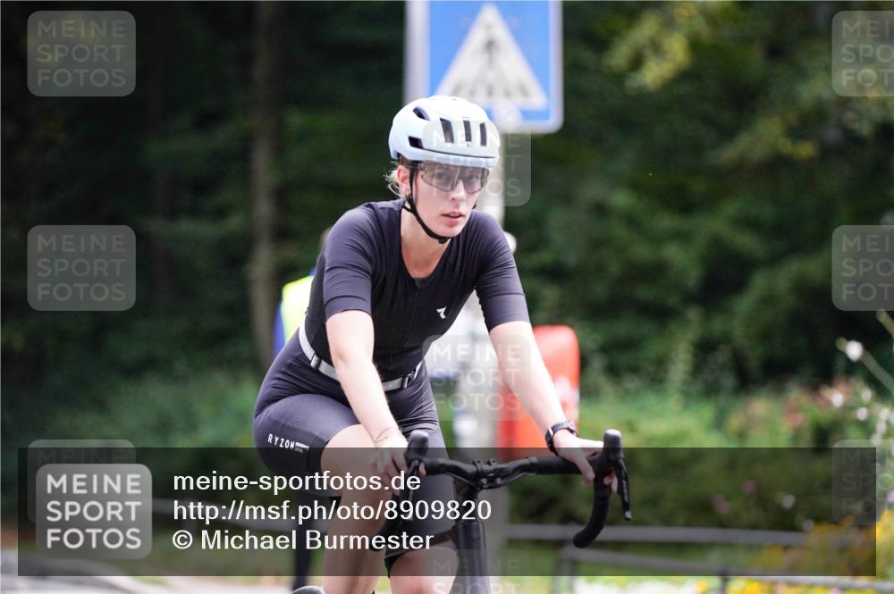 14.09.2025 - Stadtparktriathlon Michael Burmester http://msf.ph/oto/8909820 14.09.2025 10:20:46 Radfahren 532, 610, 620, 628, 685, 688, 694, 710 meine-sportfotos.de