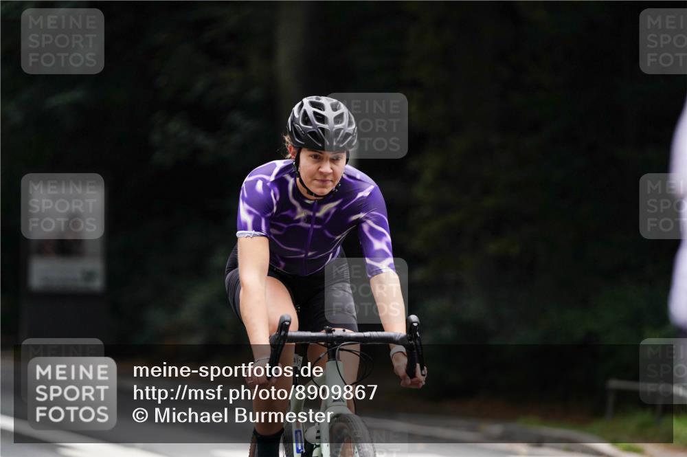 14.09.2025 - Stadtparktriathlon Michael Burmester http://msf.ph/oto/8909867 14.09.2025 10:21:51 Radfahren 531, 586, 639, 697, 712, 714 meine-sportfotos.de