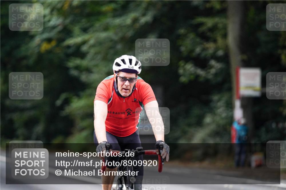 14.09.2025 - Stadtparktriathlon Michael Burmester http://msf.ph/oto/8909920 14.09.2025 10:23:02 Radfahren 556, 604, 654 meine-sportfotos.de