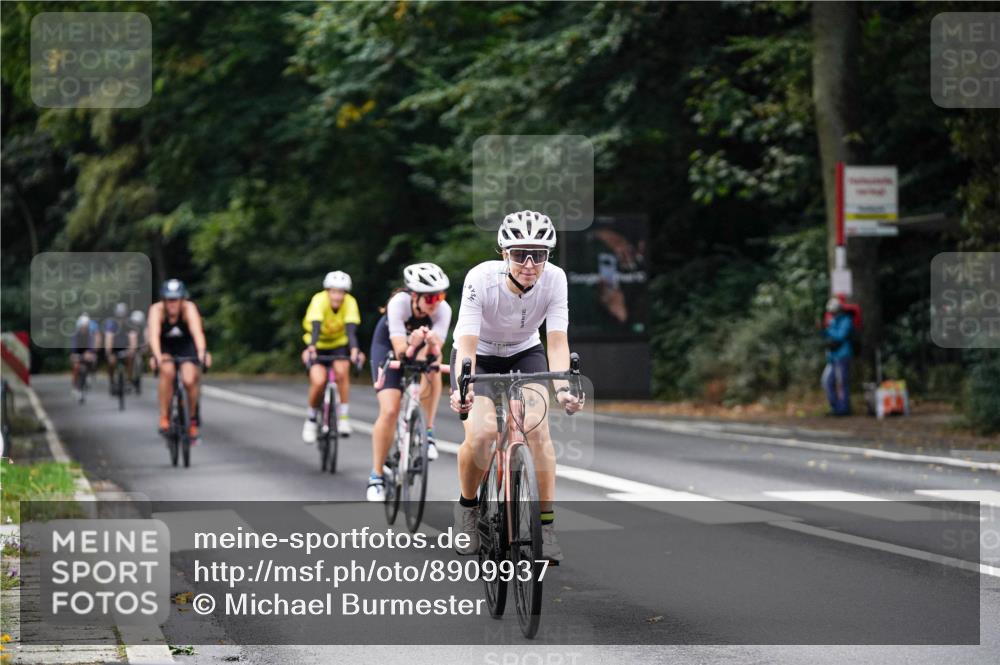 14.09.2025 - Stadtparktriathlon Michael Burmester http://msf.ph/oto/8909937 14.09.2025 10:23:28 Radfahren 517, 555, 573, 587, 607, 618, 624, 626, 642, 647, 706 meine-sportfotos.de
