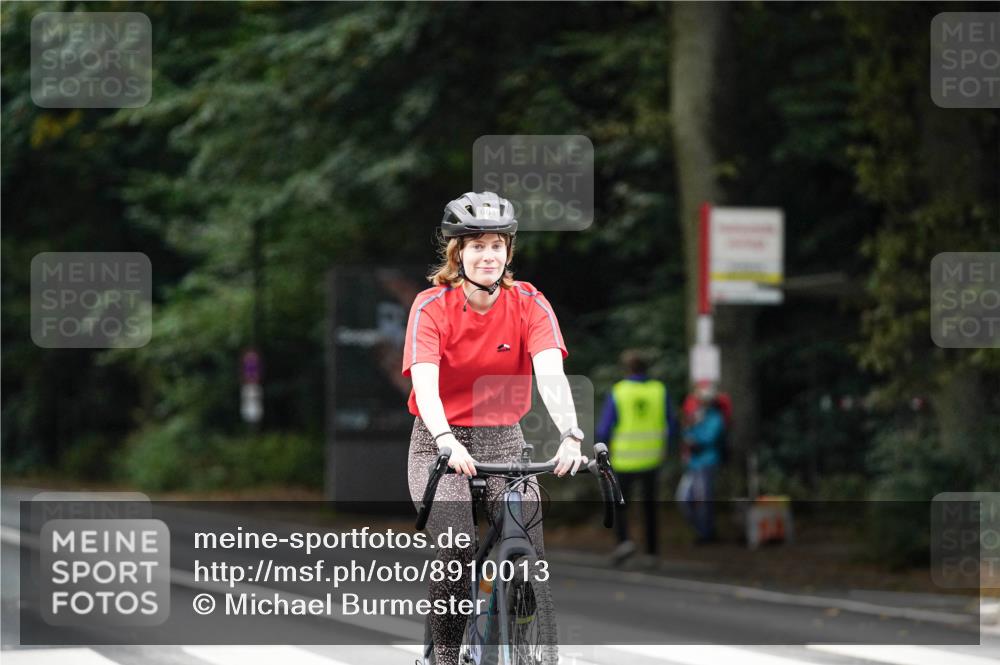 14.09.2025 - Stadtparktriathlon Michael Burmester http://msf.ph/oto/8910013 14.09.2025 10:25:42 Radfahren 567, 600, 601, 627 meine-sportfotos.de
