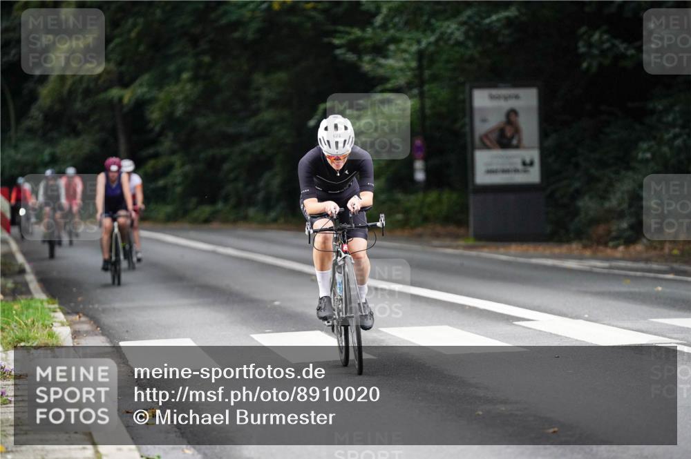 14.09.2025 - Stadtparktriathlon Michael Burmester http://msf.ph/oto/8910020 14.09.2025 10:25:57 Radfahren 513, 523, 616, 638, 662, 674, 676 meine-sportfotos.de