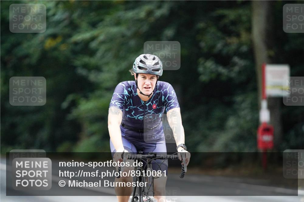 14.09.2025 - Stadtparktriathlon Michael Burmester http://msf.ph/oto/8910081 14.09.2025 10:27:16 Radfahren 530, 535, 577, 583, 686, 693 meine-sportfotos.de