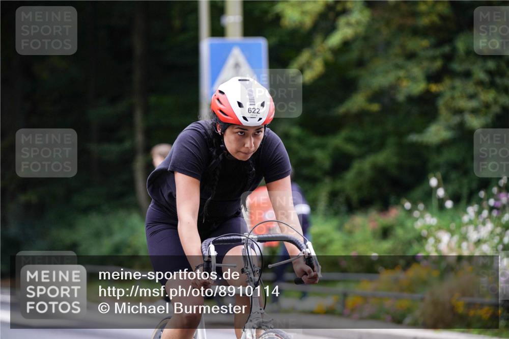 14.09.2025 - Stadtparktriathlon Michael Burmester http://msf.ph/oto/8910114 14.09.2025 10:28:20 Radfahren 534, 622 meine-sportfotos.de