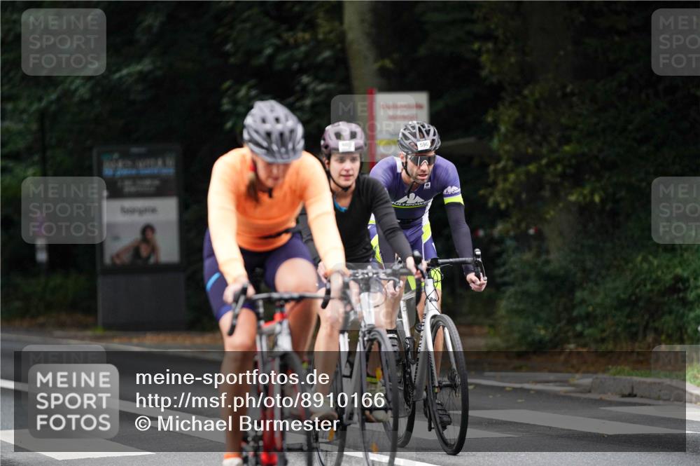 14.09.2025 - Stadtparktriathlon Michael Burmester http://msf.ph/oto/8910166 14.09.2025 10:30:13 Radfahren 509, 515, 590, 637 meine-sportfotos.de