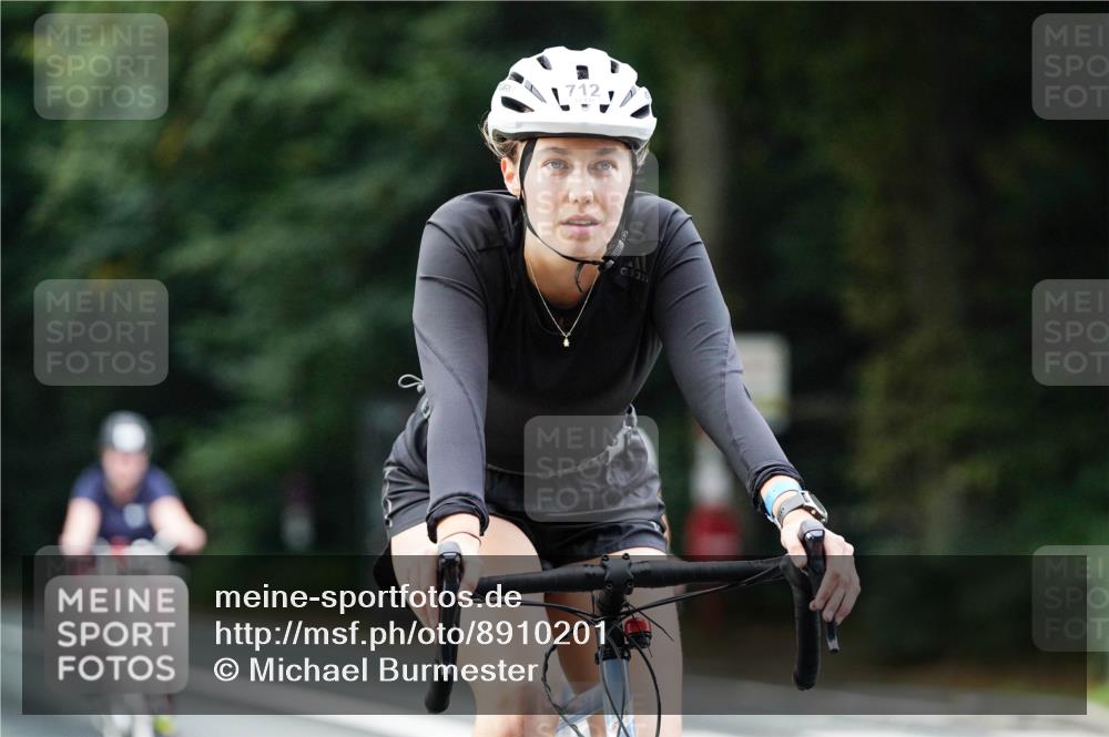 14.09.2025 - Stadtparktriathlon Michael Burmester http://msf.ph/oto/8910201 14.09.2025 10:31:00 Radfahren 521, 522, 533, 546, 624, 687, 706, 712, 714 meine-sportfotos.de