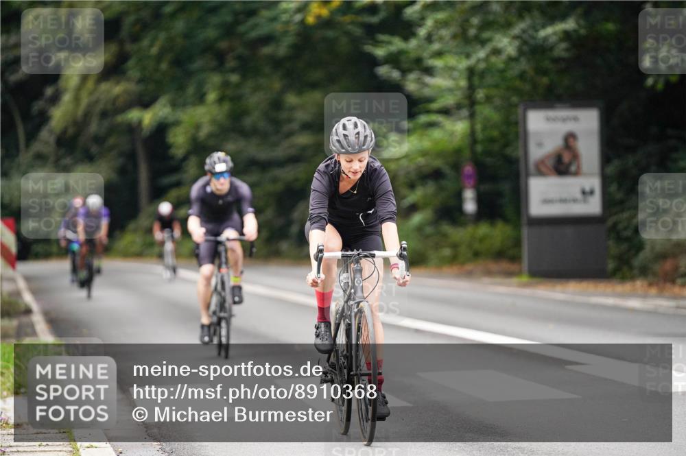 14.09.2025 - Stadtparktriathlon Michael Burmester http://msf.ph/oto/8910368 14.09.2025 10:36:52 Radfahren 622, 694, 764, 783, 788, 798, 811 meine-sportfotos.de