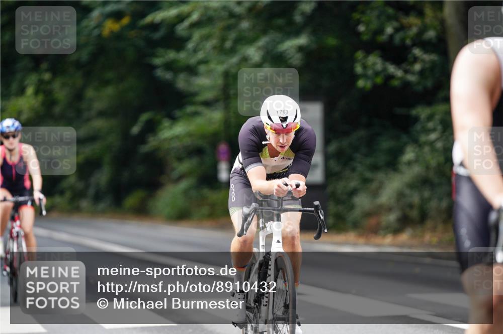 14.09.2025 - Stadtparktriathlon Michael Burmester http://msf.ph/oto/8910432 14.09.2025 10:38:15 Radfahren 705, 730, 748, 750, 759, 763, 799, 800 meine-sportfotos.de
