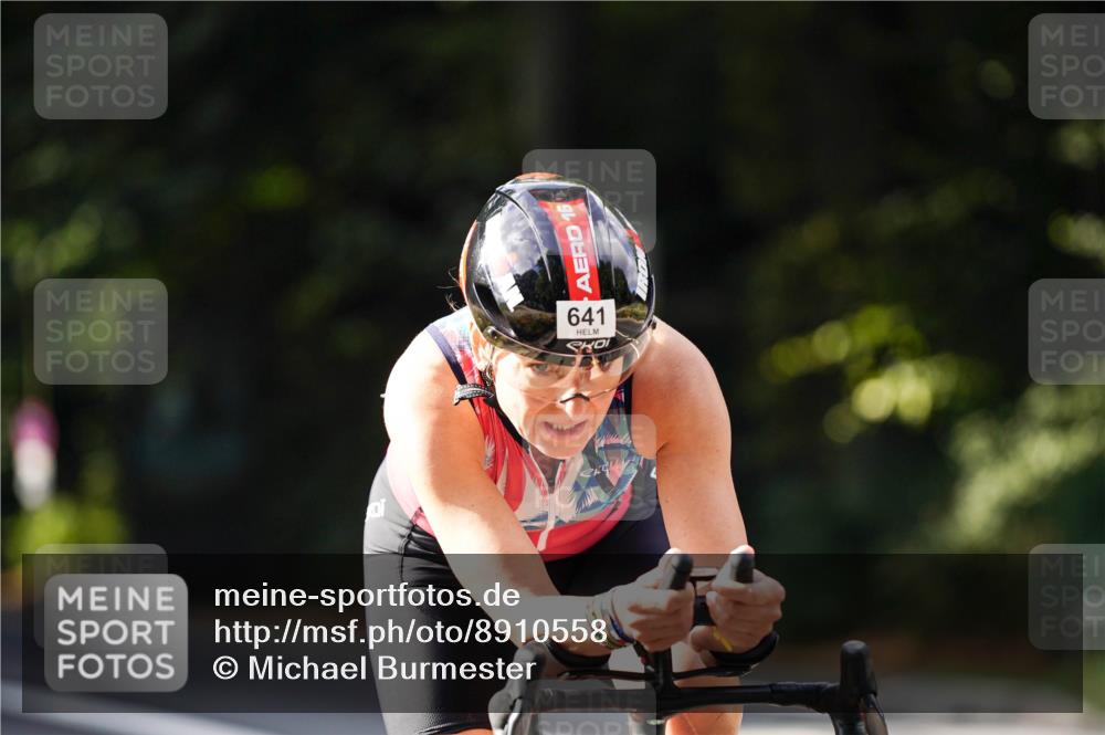 14.09.2025 - Stadtparktriathlon Michael Burmester http://msf.ph/oto/8910558 14.09.2025 10:47:53 Radfahren 641, 695, 697, 729, 787, 793 meine-sportfotos.de