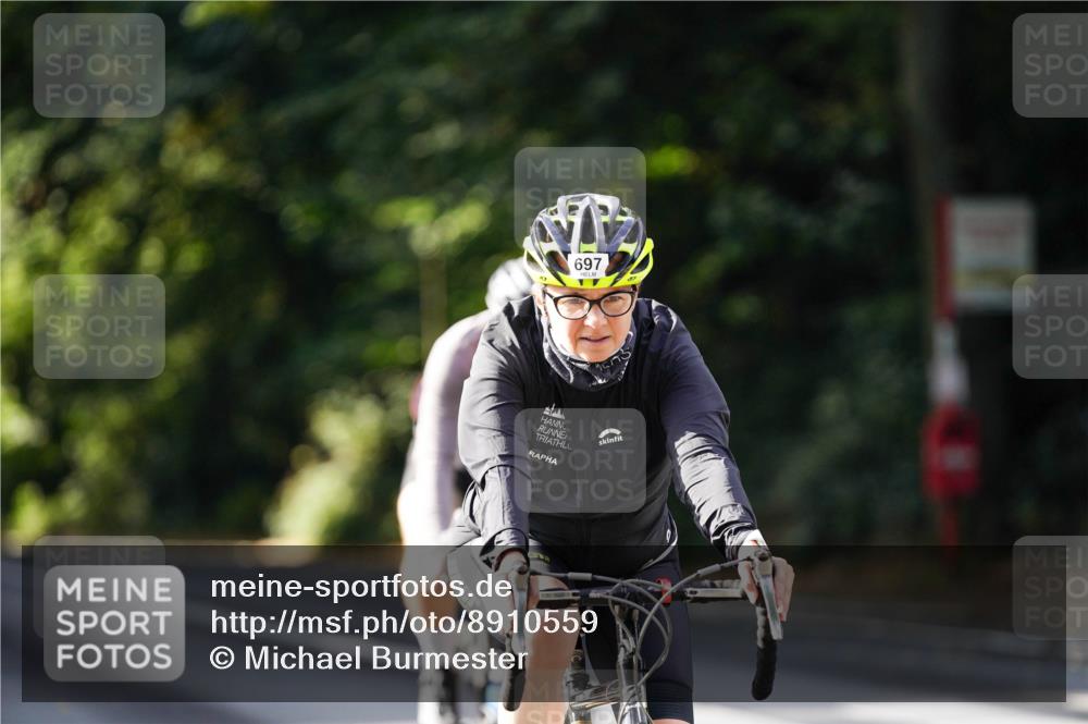 14.09.2025 - Stadtparktriathlon Michael Burmester http://msf.ph/oto/8910559 14.09.2025 10:47:55 Radfahren 641, 695, 697, 729, 762, 787, 793, 818 meine-sportfotos.de